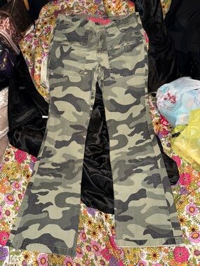Younique Brand Low Rise Flare Camo Pants!!